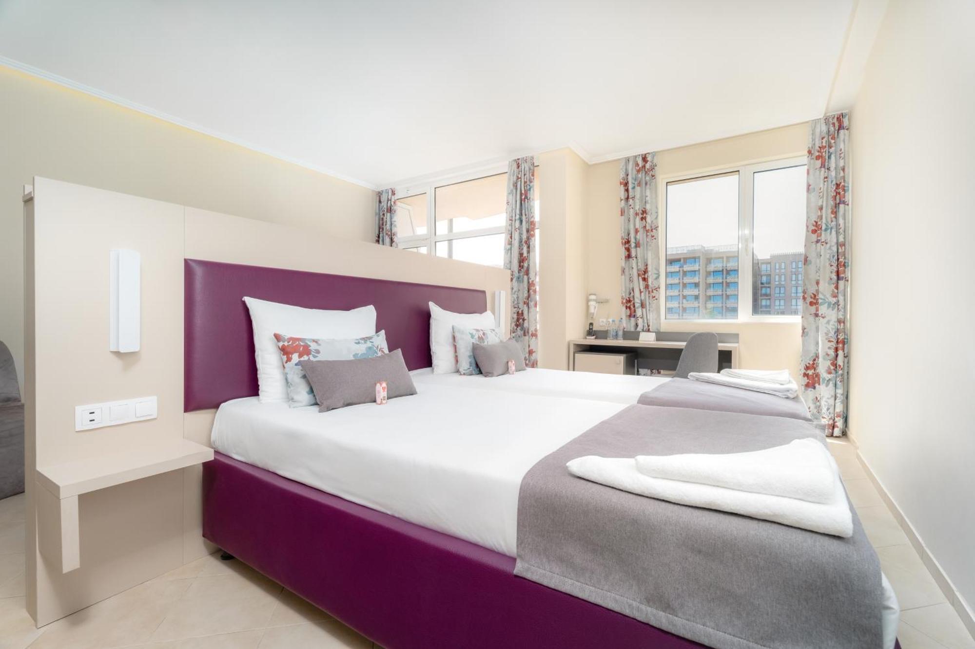 סאני ביץ' Mpm Astoria Hotel חדר תמונה