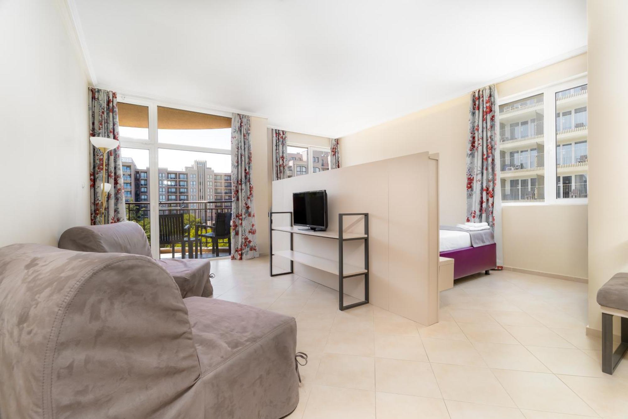 סאני ביץ' Mpm Astoria Hotel מראה חיצוני תמונה
