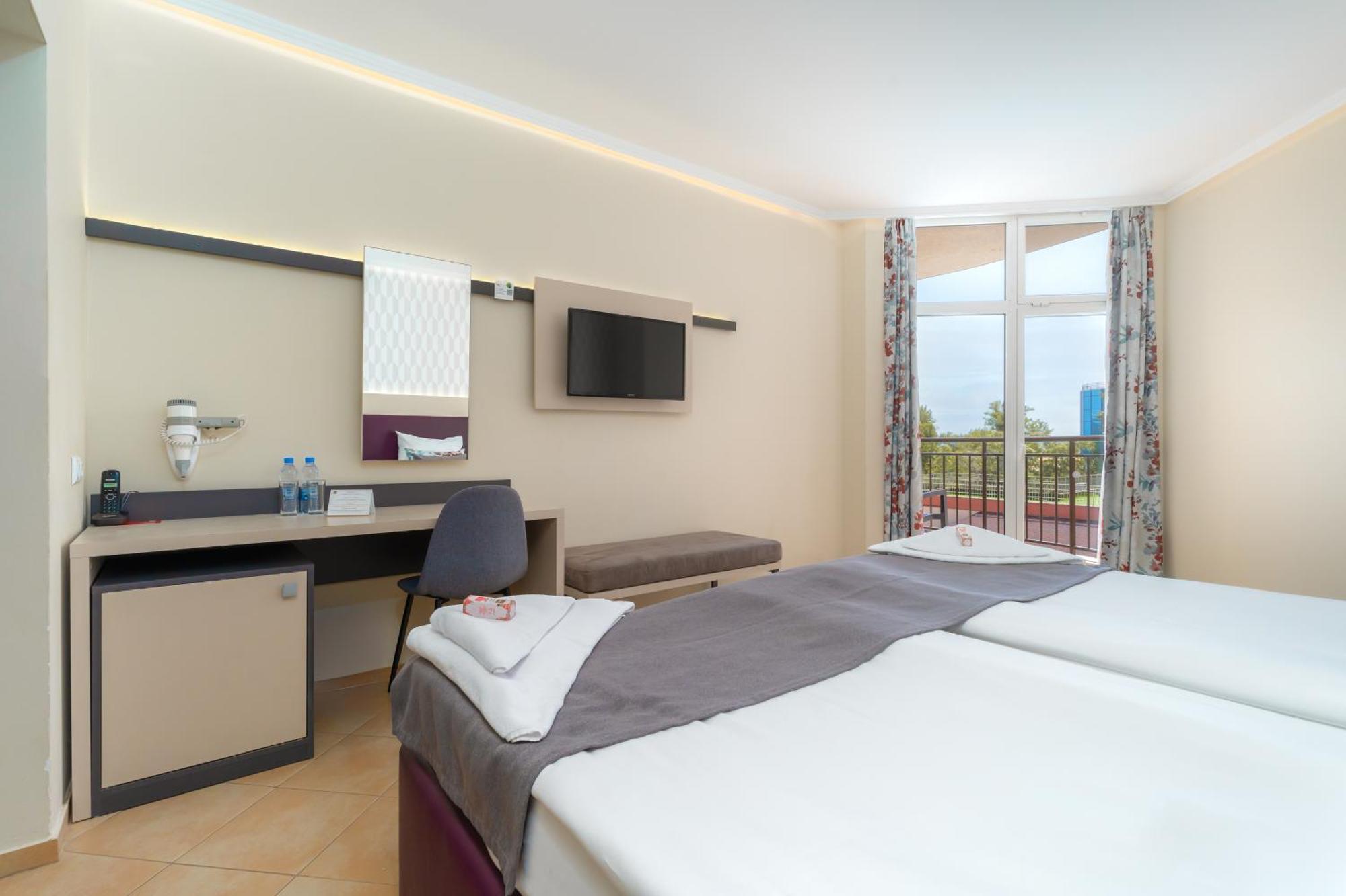 סאני ביץ' Mpm Astoria Hotel חדר תמונה