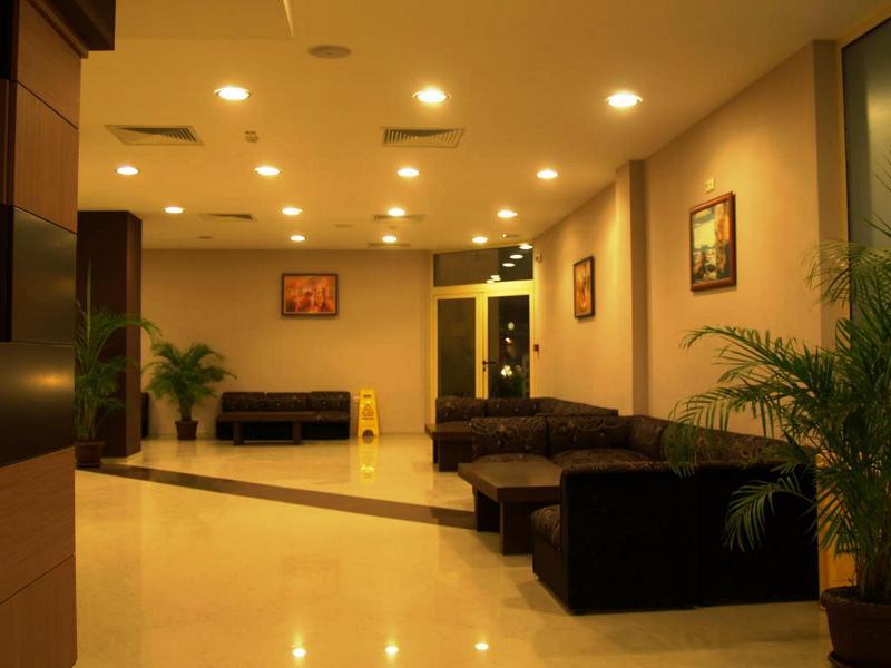 סאני ביץ' Mpm Astoria Hotel מראה חיצוני תמונה