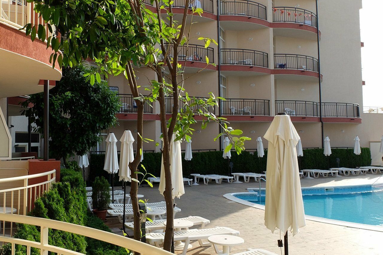 סאני ביץ' Mpm Astoria Hotel מראה חיצוני תמונה