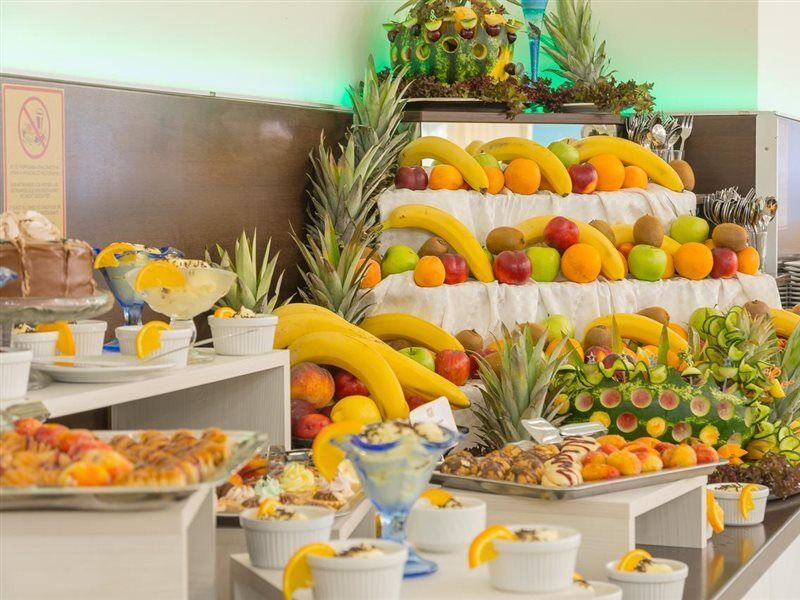 סאני ביץ' Mpm Astoria Hotel מראה חיצוני תמונה